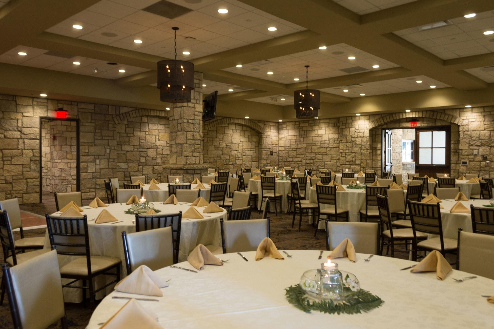 The Oread Lawrence, Tapestry Collection By Hilton Exterior photo