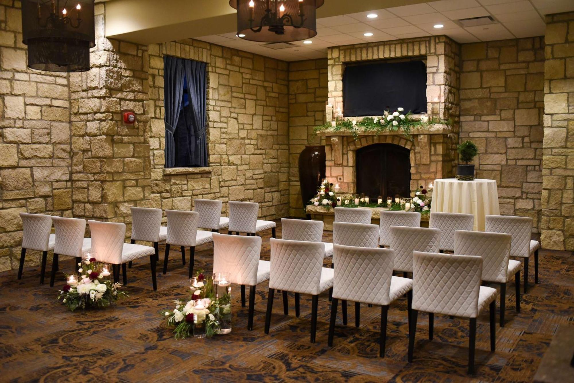The Oread Lawrence, Tapestry Collection By Hilton Exterior photo
