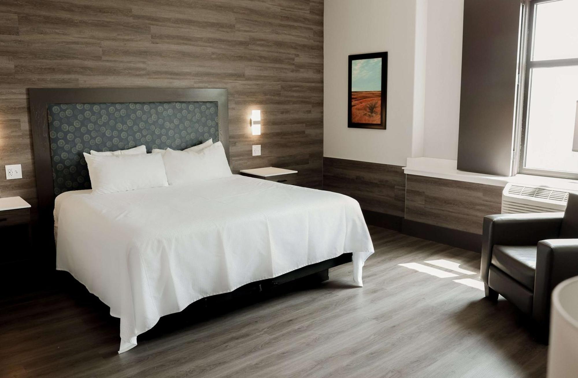 The Oread Lawrence, Tapestry Collection By Hilton Exterior photo