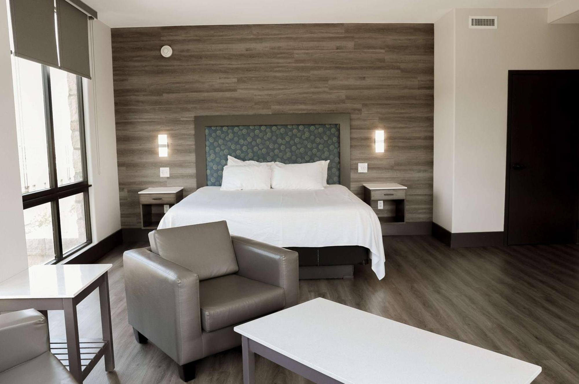 The Oread Lawrence, Tapestry Collection By Hilton Exterior photo