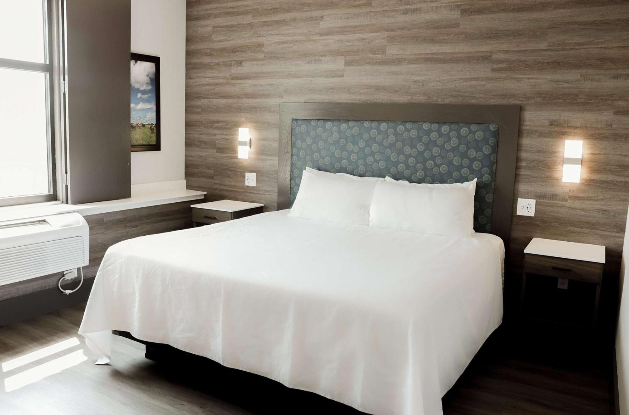 The Oread Lawrence, Tapestry Collection By Hilton Exterior photo
